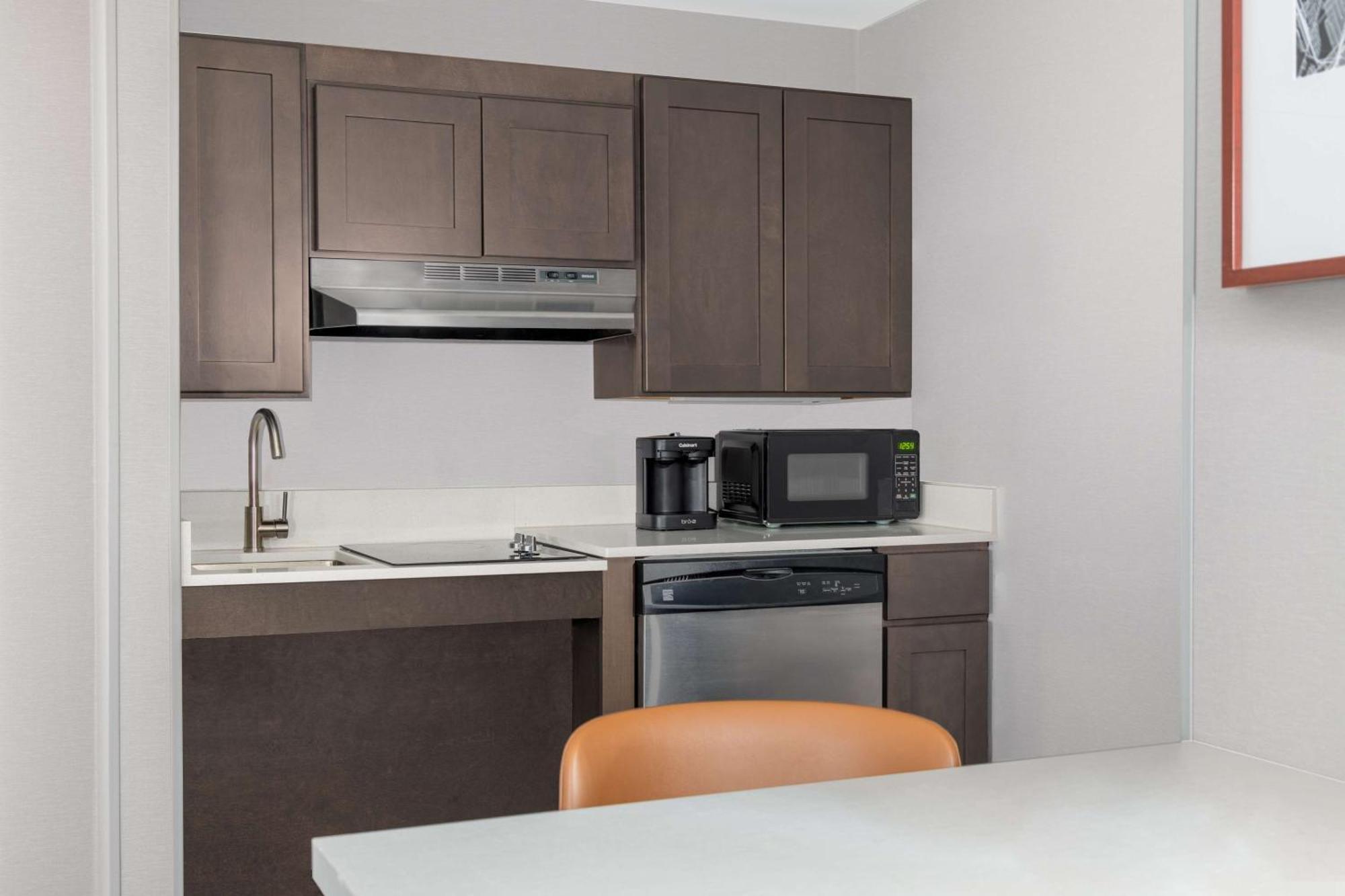 Homewood Suites By Hilton Detroit-Troy Birmingham Bagian luar foto